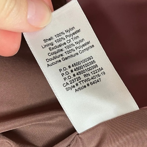 Aritzia Raindrop Anorak Rain Coat Womens XS Hooded Pink Long - Picture 16 of 16